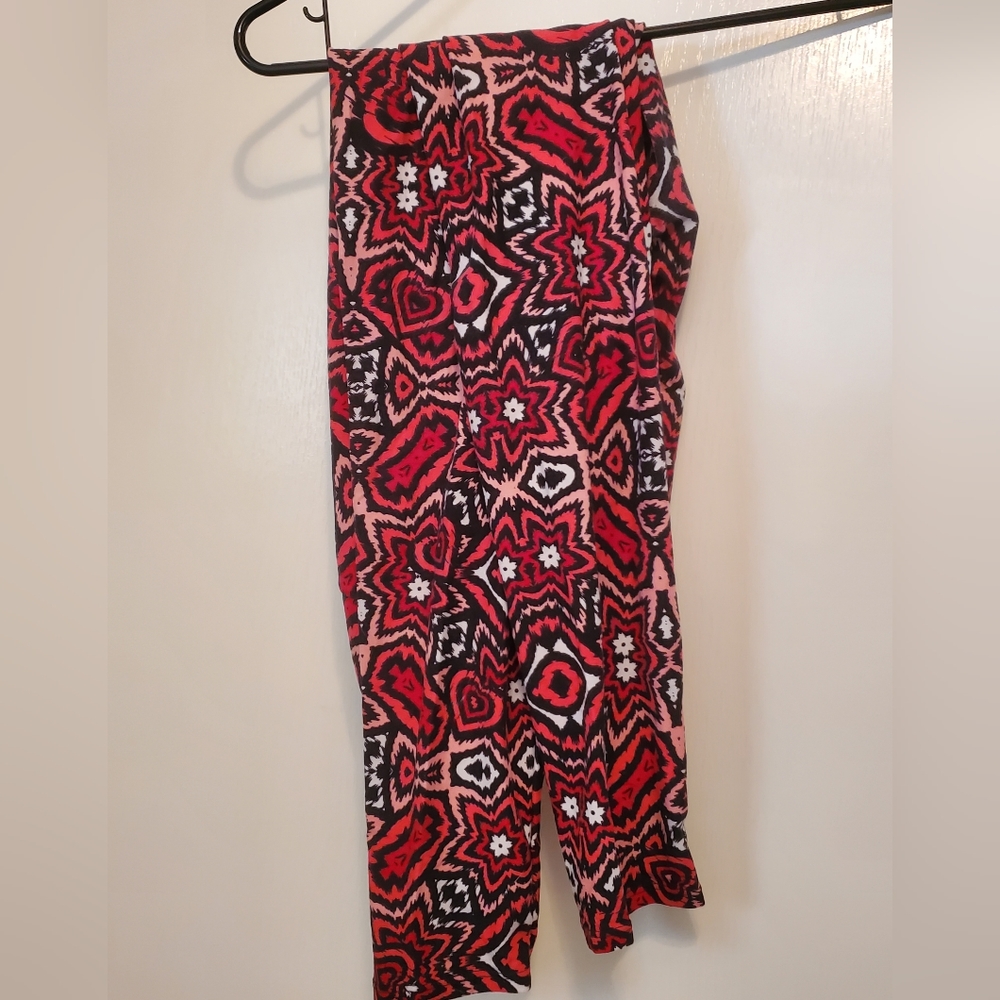 Tall and Curvy Lularoe Leggings